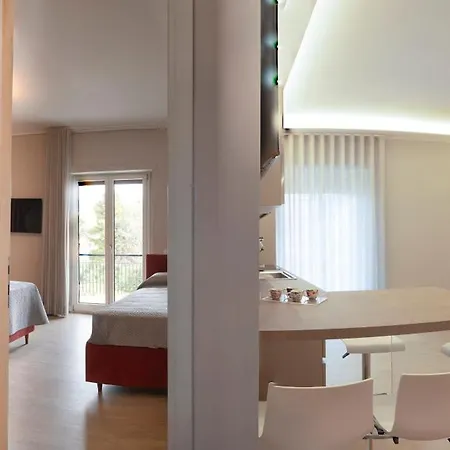 Crystal & Esmeralda Апартаменты Сорренто