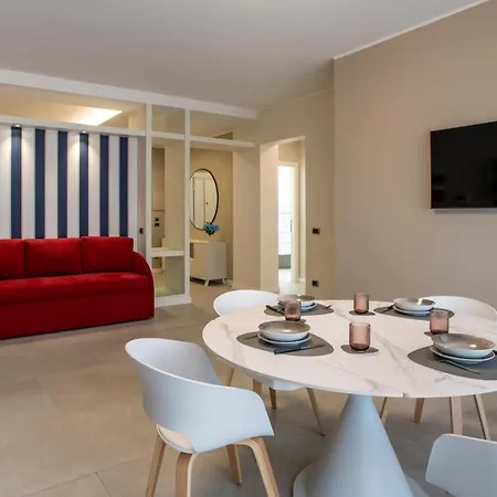 Crystal & Esmeralda *