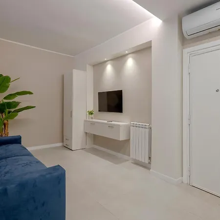 Crystal & Esmeralda * Sorrento