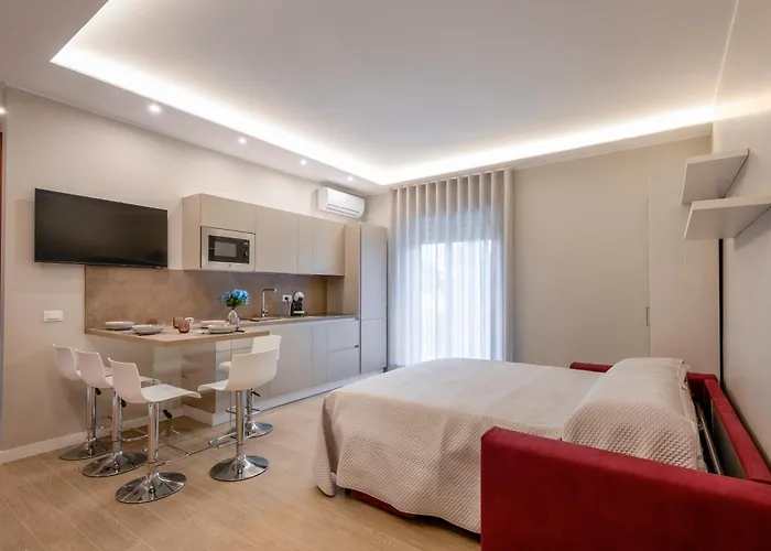 Crystal & Esmeralda Сорренто