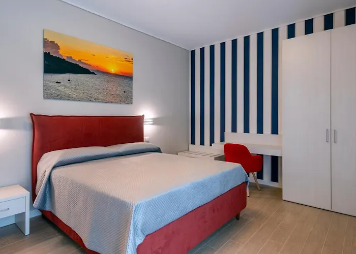 アパート Crystal & Esmeralda