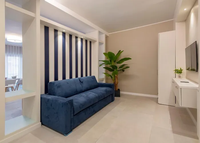 Crystal & Esmeralda Сорренто